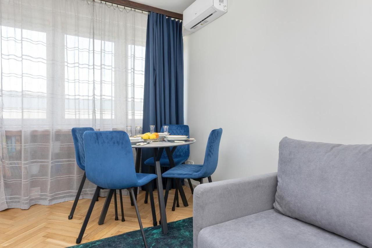 Cozy And Comfortable Wola Apartment By Noclegi Renters وارسو المظهر الخارجي الصورة